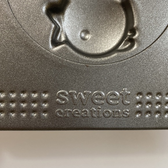 SWEET CREATIONS SPRING COOKIE PAN - Picture 16 of 16